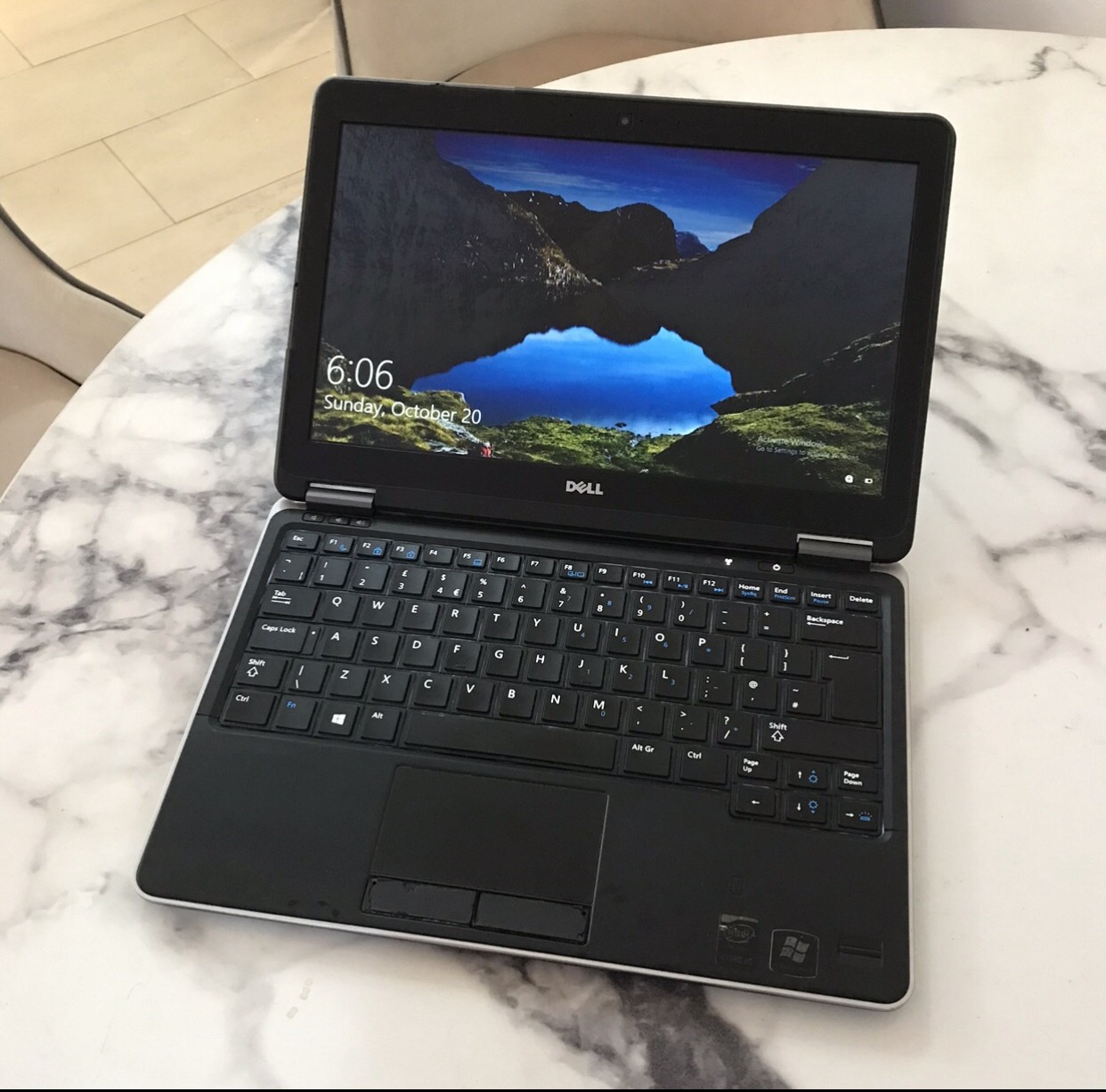 Clean 4Gb Ram, 128Gb Ssd, Corei5, Keyboard Light, Dell Latitude E7240 Laptop For-Sale