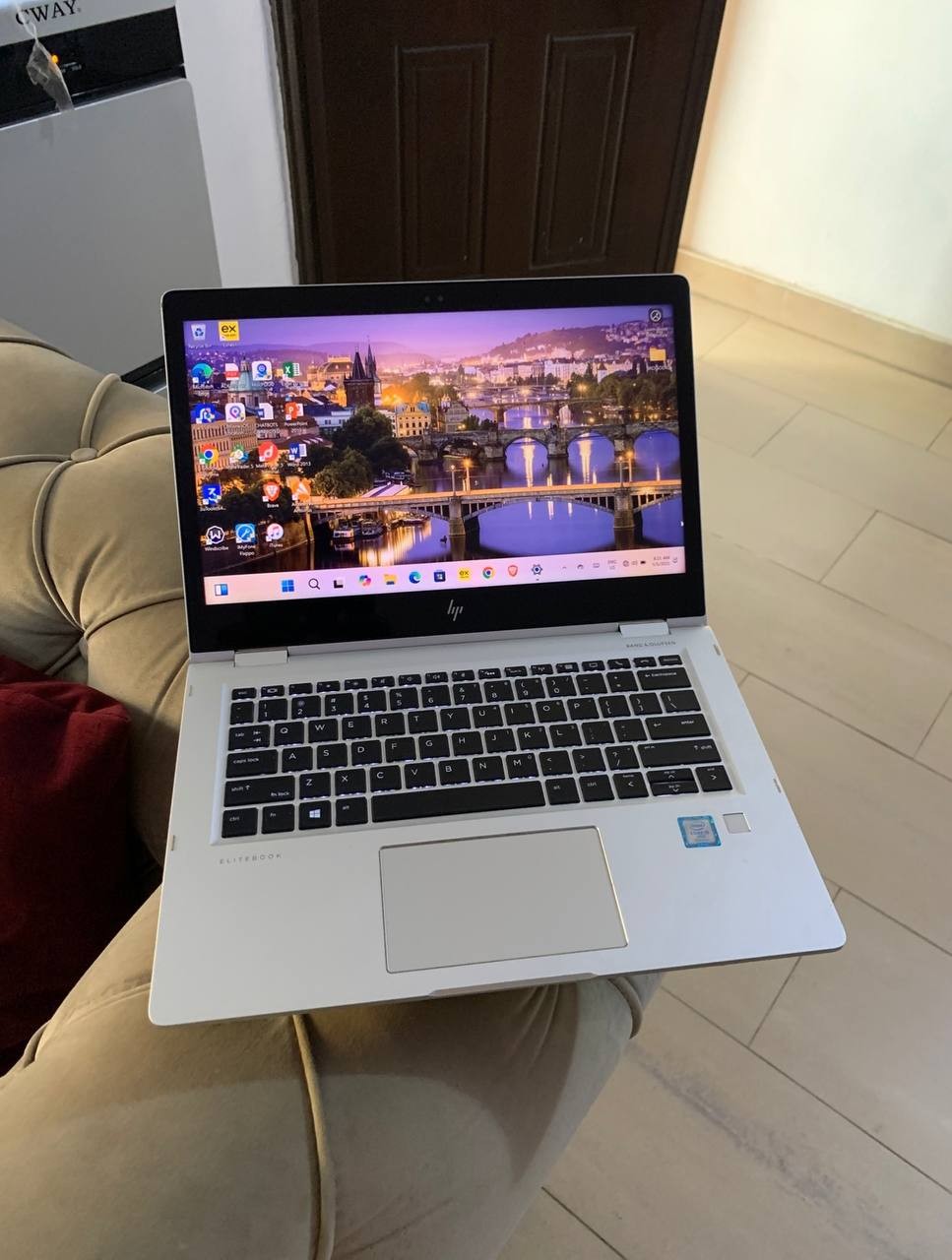❌❌SOLD-OUT❌❌....Clean 8Gb Ram, 512Gb Ssd, Corei5, Keyboard Light, Touch Screen, Hp Elitebook X360 1030 G2 Laptop For-Sale