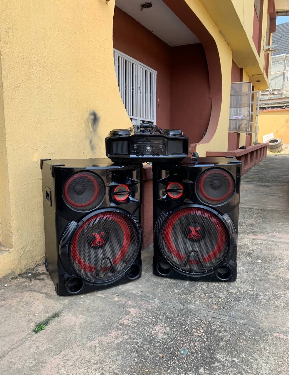 ❌❌SOLD-OUT❌❌...V.Clean, 4800W, LG Xboom, CM9960 Bluetooth Wireless Dvd Sound System For-Sale