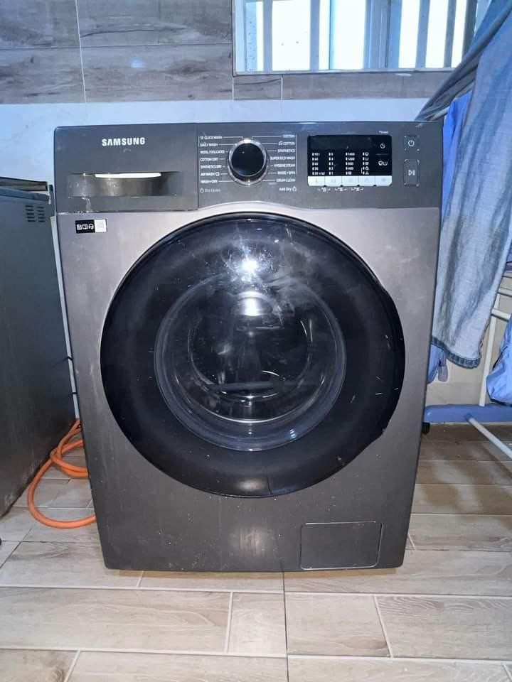 8Kg Samsung 3In1 Wash, Spin & Dry Washing Machine For-Sale