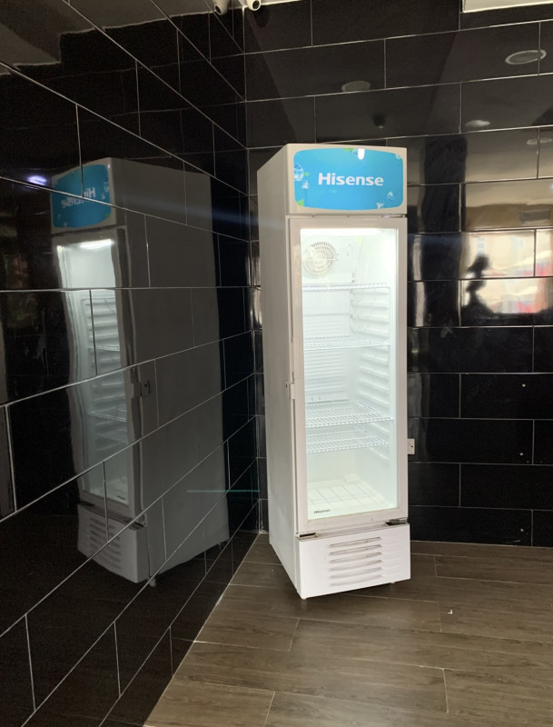 ❌❌SOLD-OUT❌❌ Super Clean, 1Month Used Hisense FL37FC 282 Litters Beverage Showcase Single Door Chiller For-Sale [ Product Code >> 0340 ]