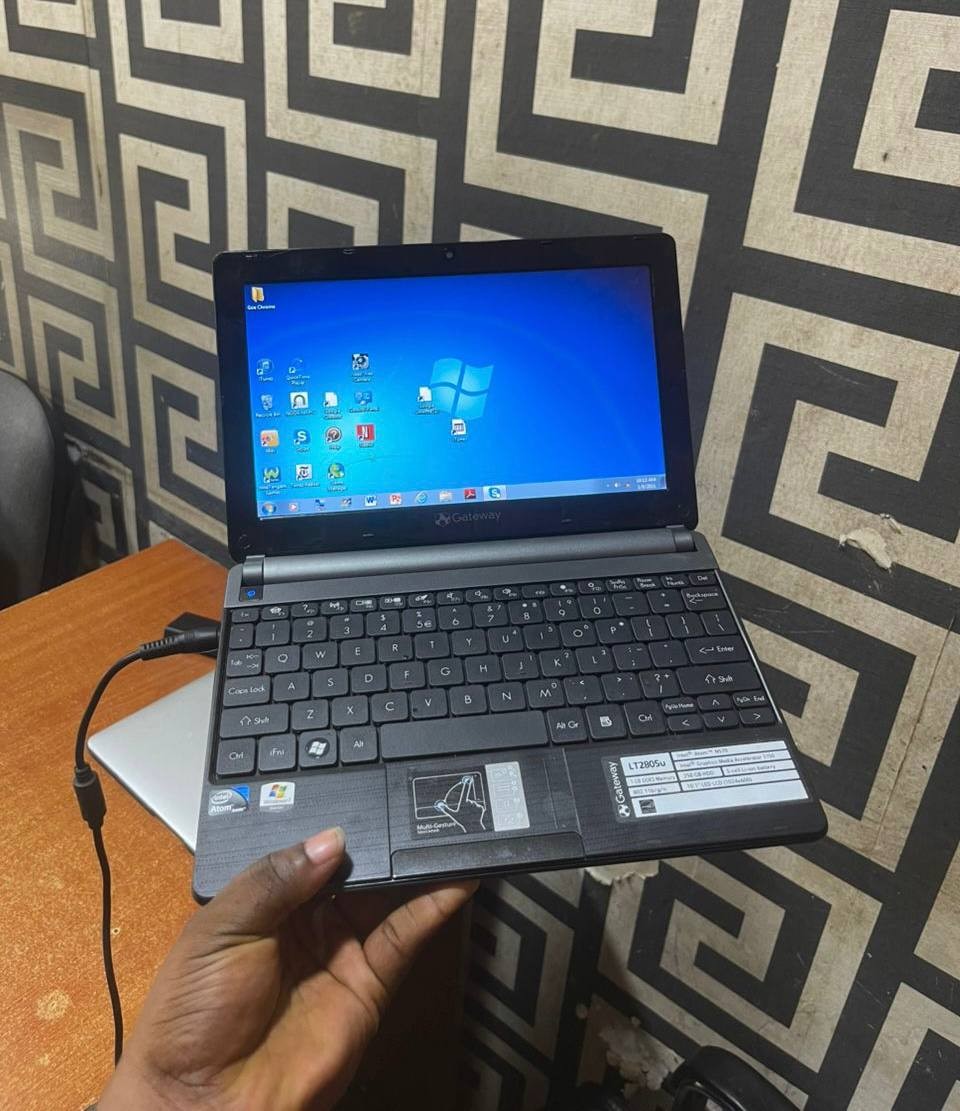V.Clean 1Gb Ram, 250Gb Hdd, 2Hours Ba3 life Gateway Mini Laptop For-Sale