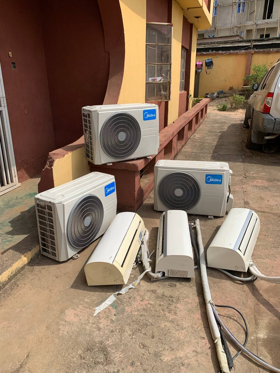 V.Clean 1.5Hp Midea  Air-Conditioner With Kit and Already Filled Gas For-Sale