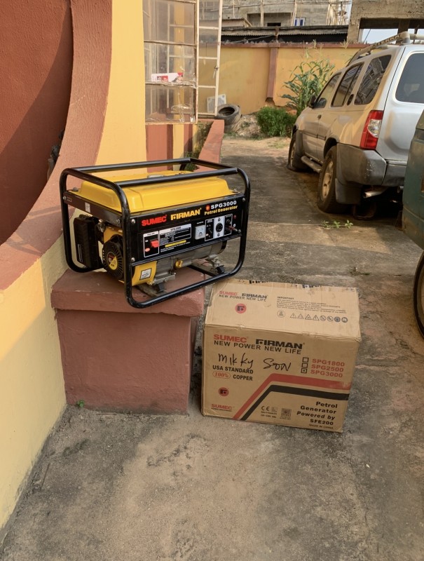 V.Clean 3Weeks Used, Sumec Firman 2.8Kva Manual Generator | SPG-3000 For-Sale