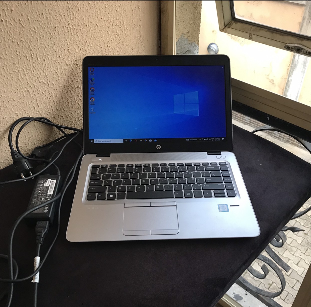 Clean 8Gb Ram, 256Gb Ssd, Corei5, KeyPad Light, 2-3Hours Ba3 Life, Hp 1040 Laptop For-Sale