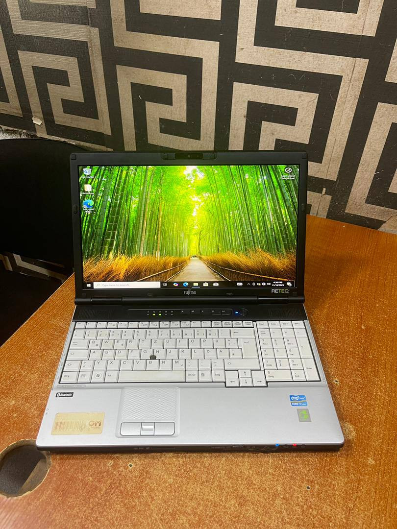 ❌❌SOLD-OUT❌❌V.Clean, 8Gb Ram, 250Gb Hdd, Corei7, 2-3Hours Ba3 Life, Fujitsu Laptop For-Sale