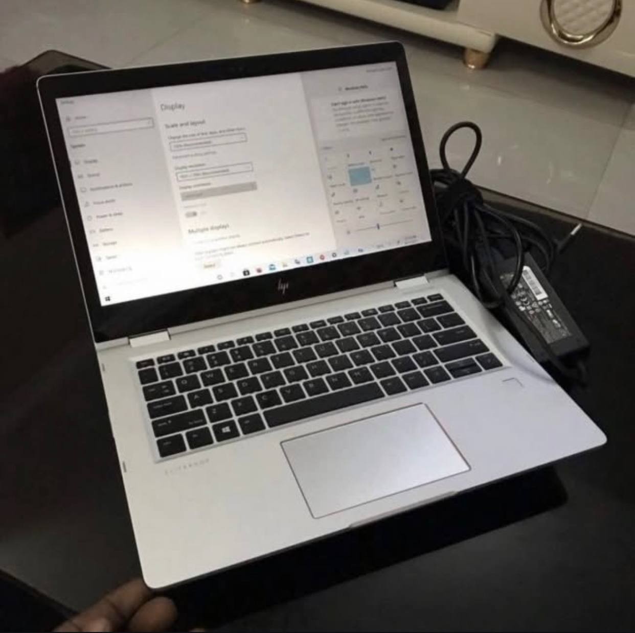 V.Clean, 8Gb/256Gb, Hp Elitebook 1040 G6 X360, Corei5, Touch screen, Keyboardlite, Finger Print Laptop For-Sale