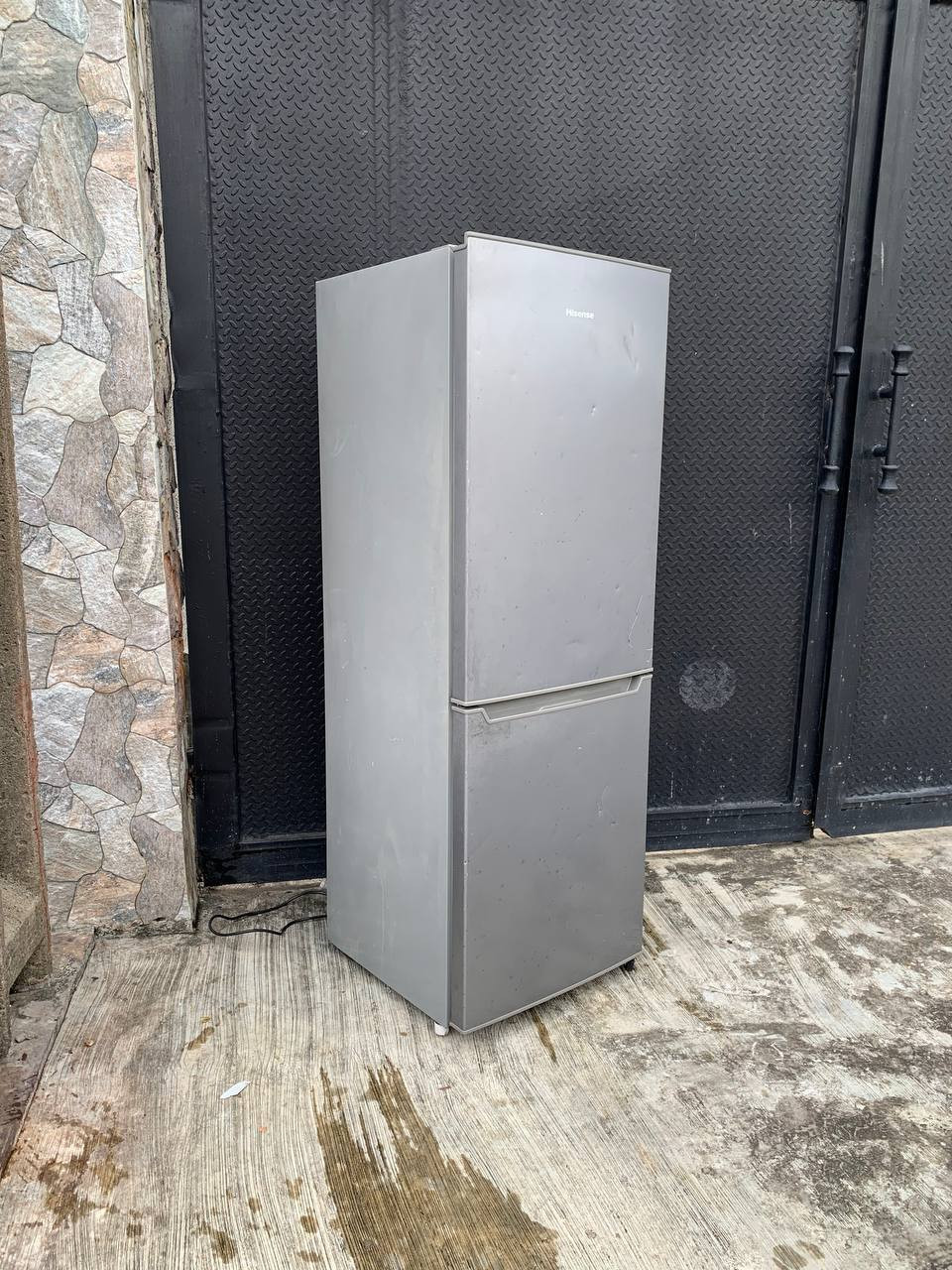 Clean Hisense 225Liters Double Door RD-29DCA Refrigerator For-Sale