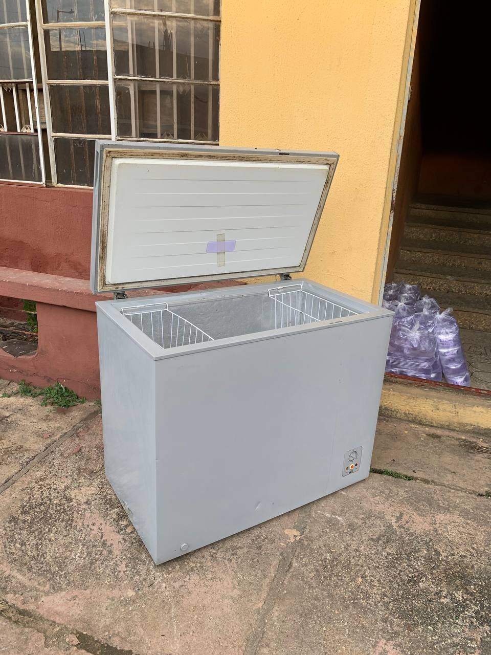 Clean Hisense 249Litters FC340SH Deep Freezer For-Sale