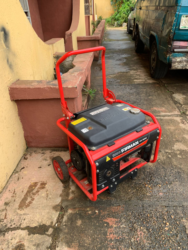 V.Clean 2.8Kva Key Start Firman ECO3990ES Generator Set For-Sale  [ Product Code >> 0693 ]
