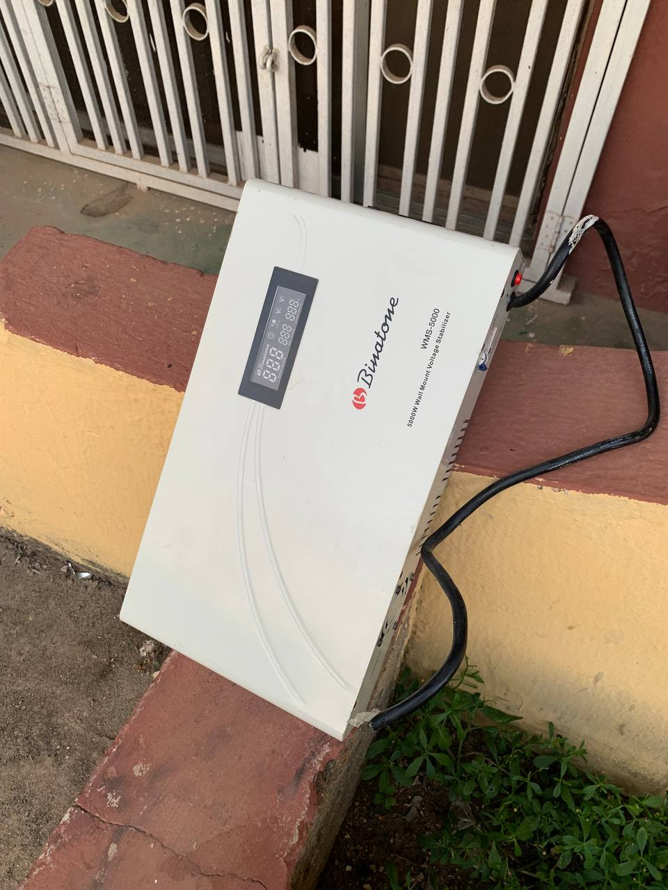 ❌❌SOLD-OUT❌❌    V.Clean Binatone Wall Mount Stabilzer | WMS-5000 For-Sale