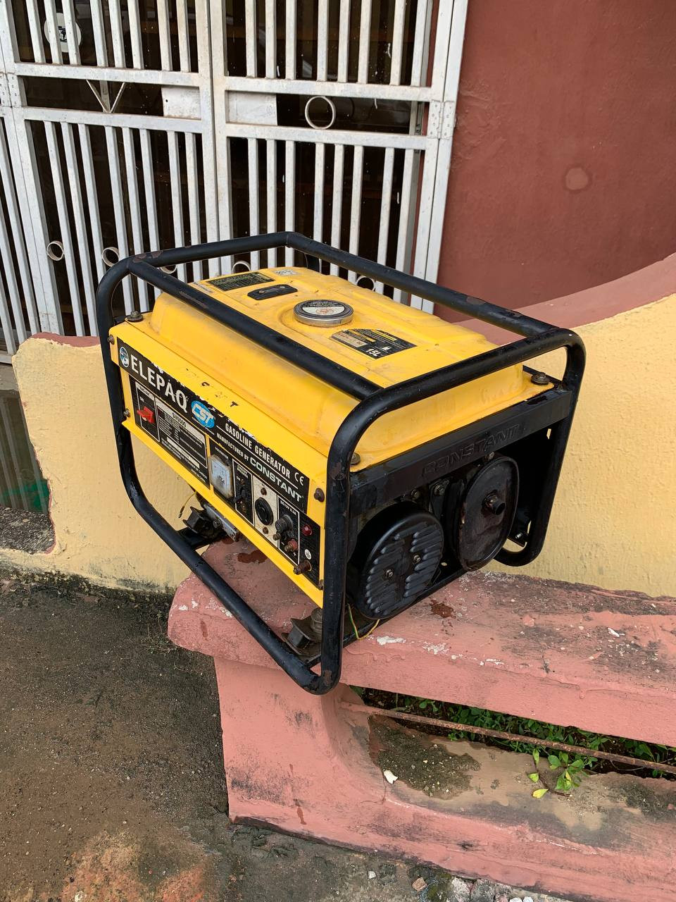 Clean, 100% Copper, 4.5kva Elepaq Constant Generator For-Sale