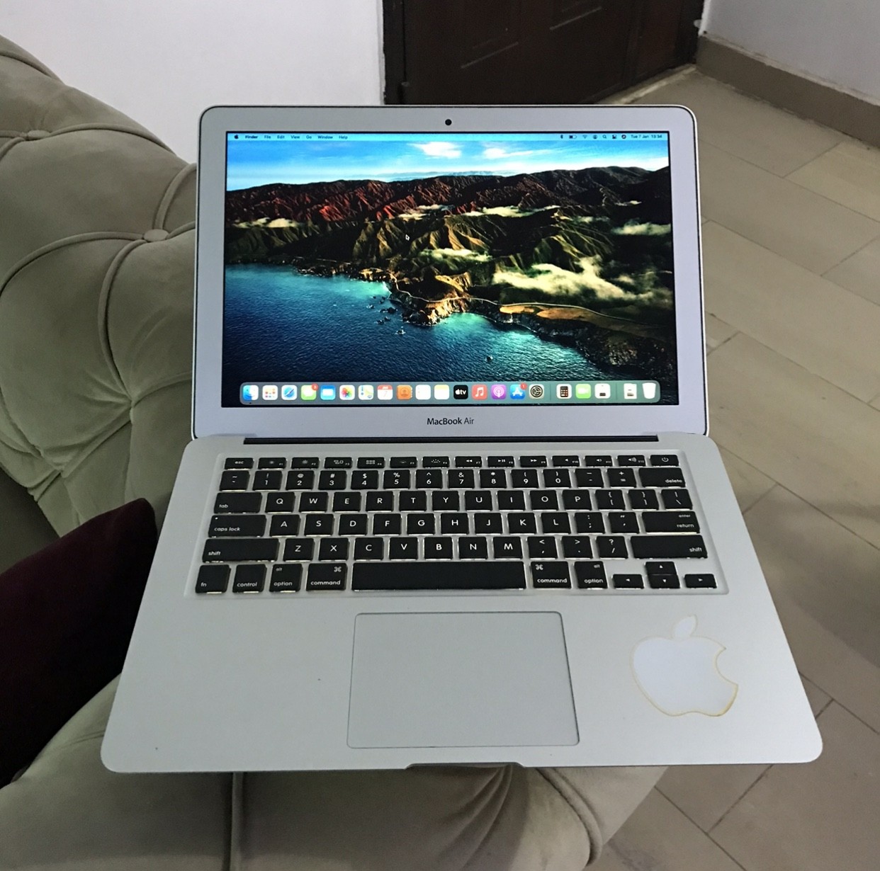 V.Clean 4Gb Ram, 128Gb Ssd, Corei5, KeyPad Light MacBook Air 2014 Laptop For-Sale