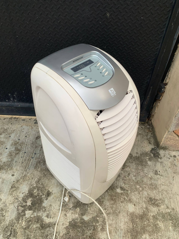 V.Clean 1Hp Cat Standing Room Air-Conditioner With Gas For-Sale [ Product Code >> 0529 ]