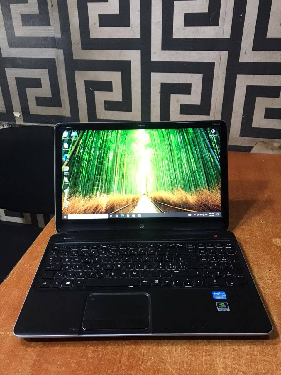 V.Clean, 8Gb Ram, 1Tb Hdd, Corei7, Keyboard Light, Hp Envy Dv6 Laptop For-Sale