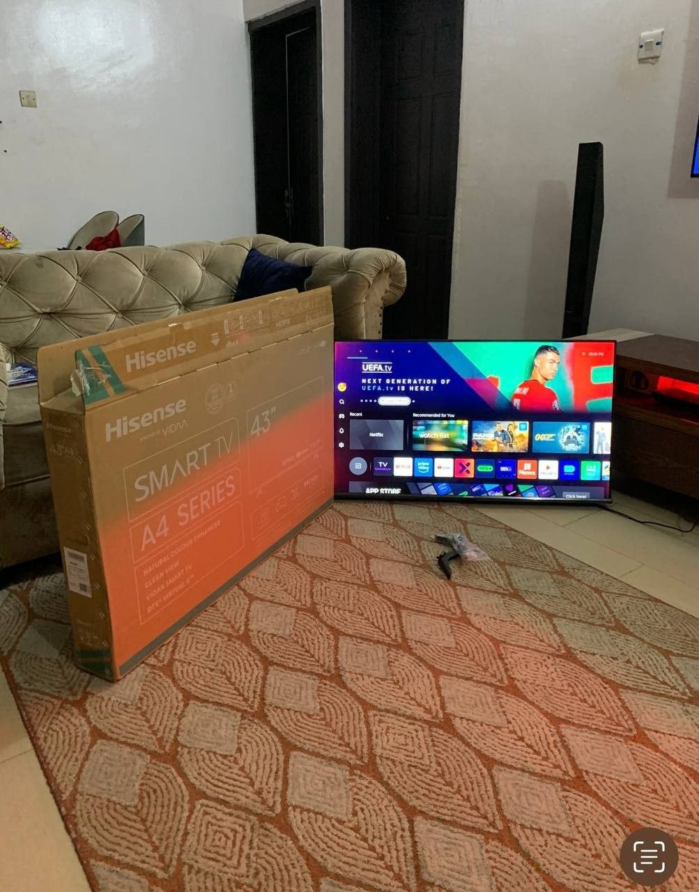 V.Clean, 1Weeks Used, 43Inches, 4K Smart Hisense Frameless Tv With Pack For-Sale  [ Product Code >> 0292 ]