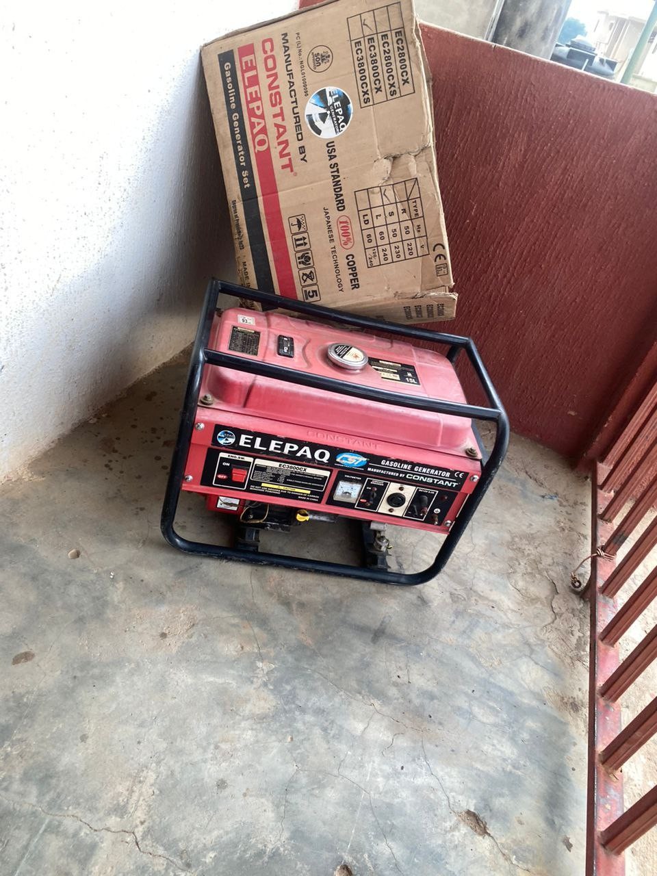 ❌SOLD OUT ... Clean 2.8kva Elepaq Generator with carton