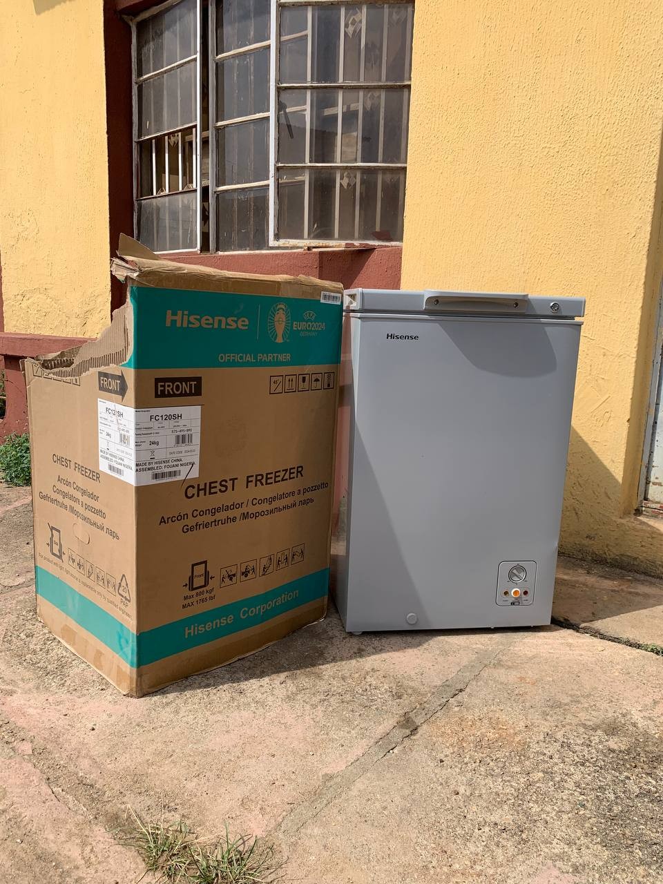 V.Clean 1Week Used Hisense 95L Liters Chest Freezer Silver| FRZ 120SH For-Sale