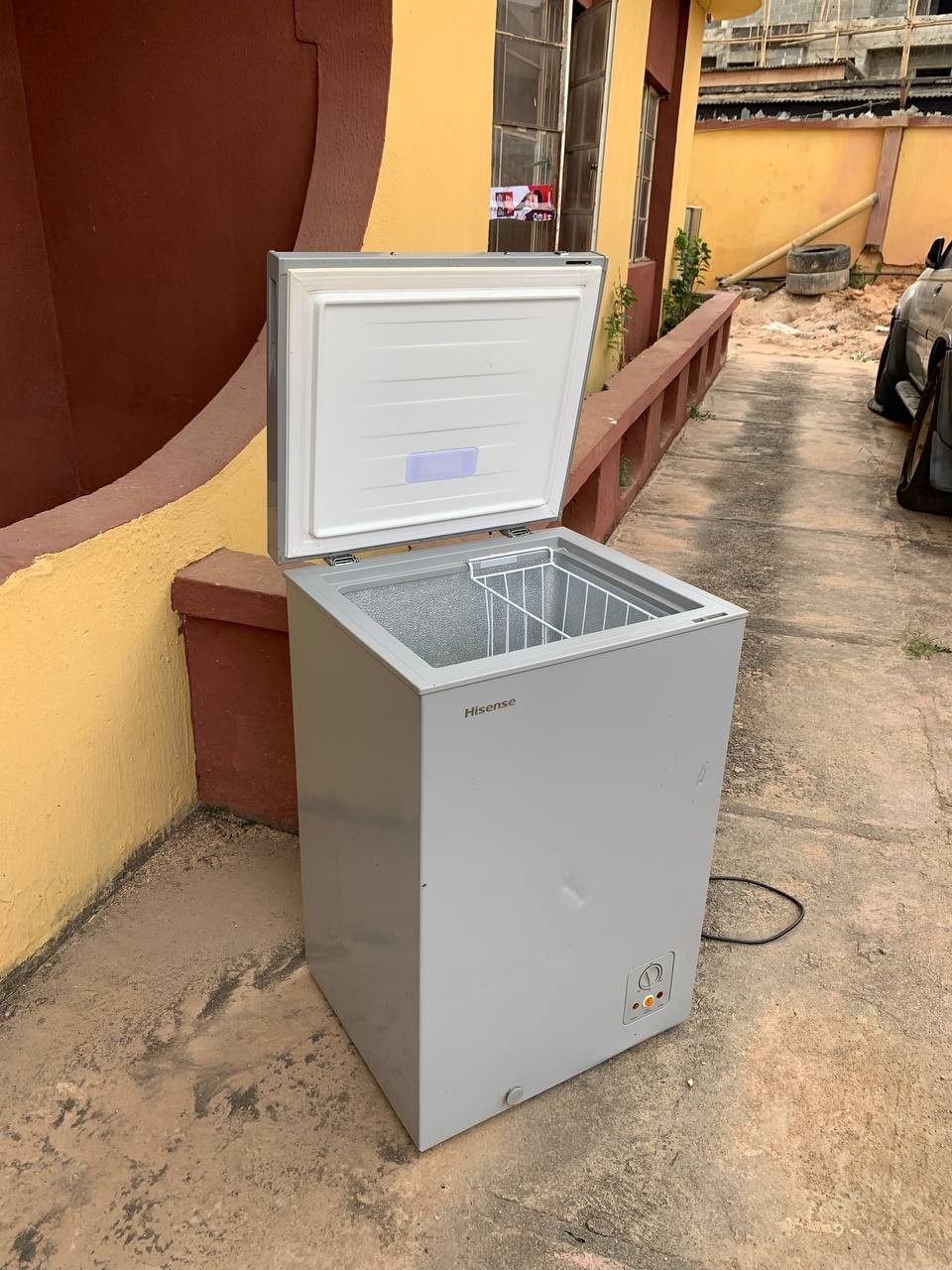 ❌❌SOLD-OUT❌❌ V.Clean Hisense FC120SH 95L Chest Freezer For-Sale