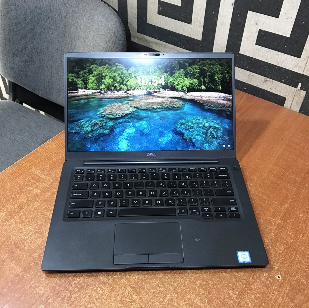 V.Clean 16Gb Ram, 512Gb Ssd, Corei7, Keyboard Light, Dell Latitude 7400 Laptop For-Sale