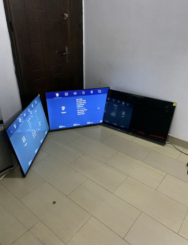V.Clean, 3Week Used, 2025 model, Full Hd, Hisense TV HD 43 Inch A5200F For-Sale