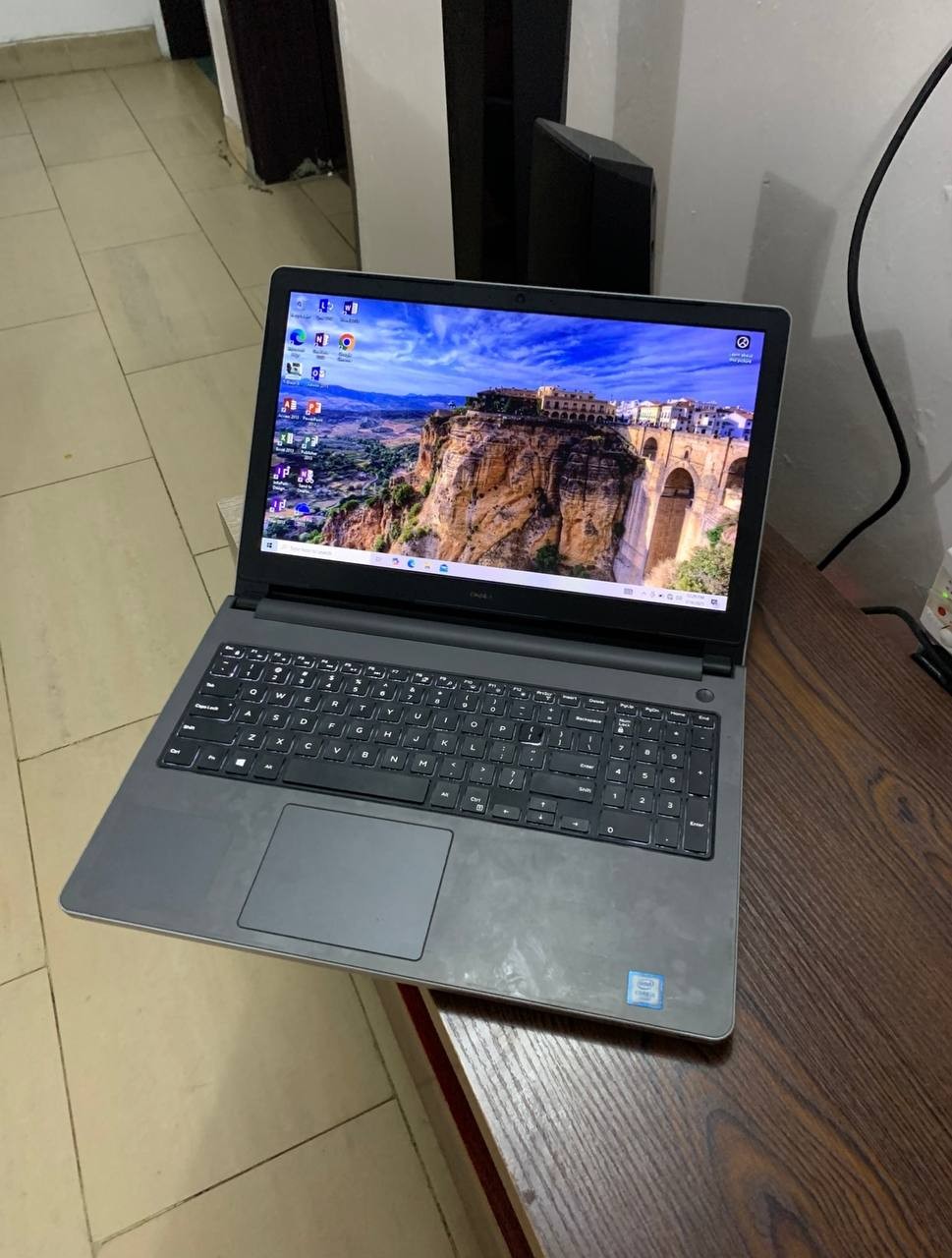 V.Clean 8Gb Ram, 500Gb Hdd, Corei5, Keypad Light Dell Laptop For-Sale