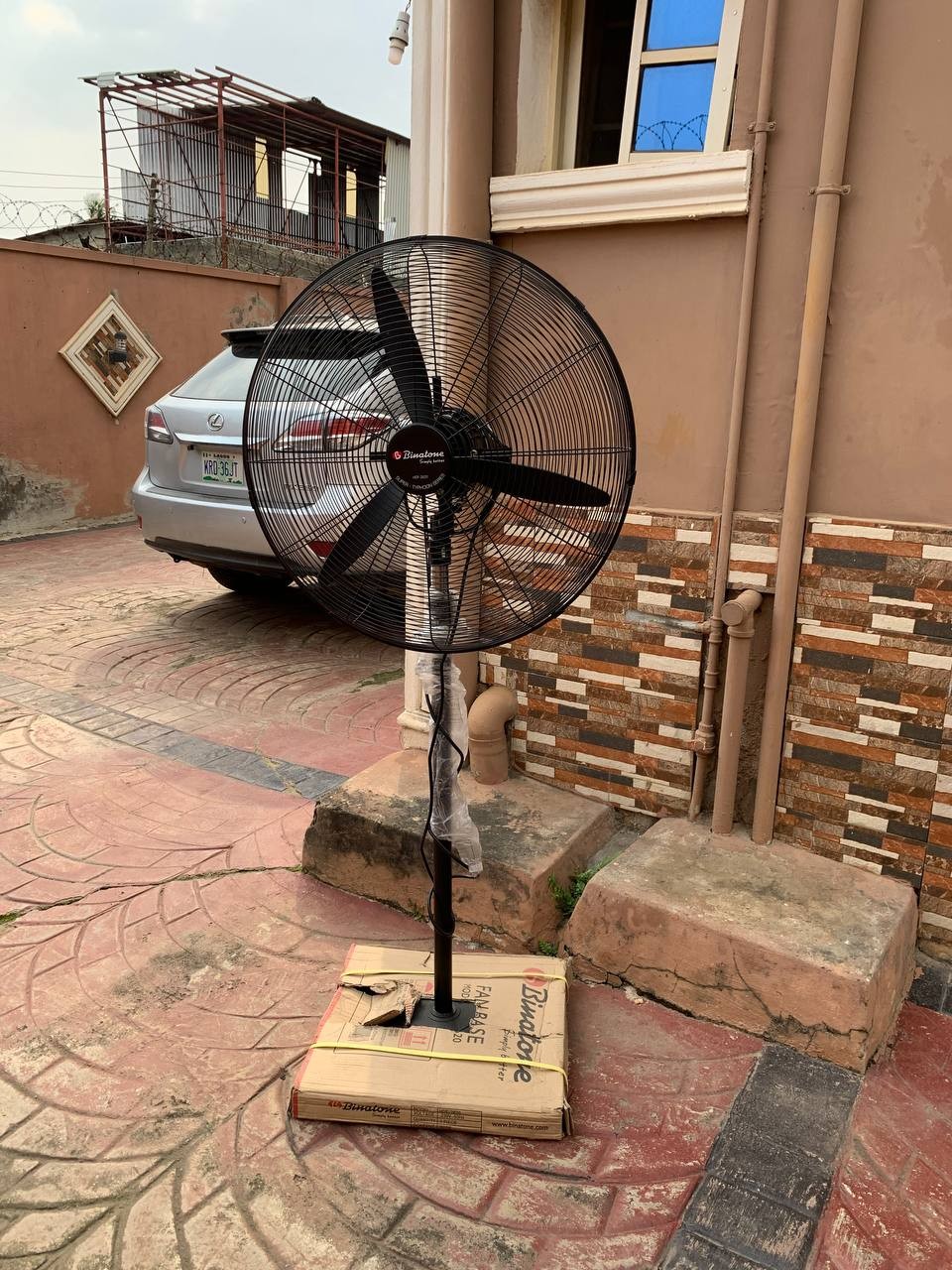 V.Clean 5Days Used 26Inches Binatone industrial Fan For-Sale