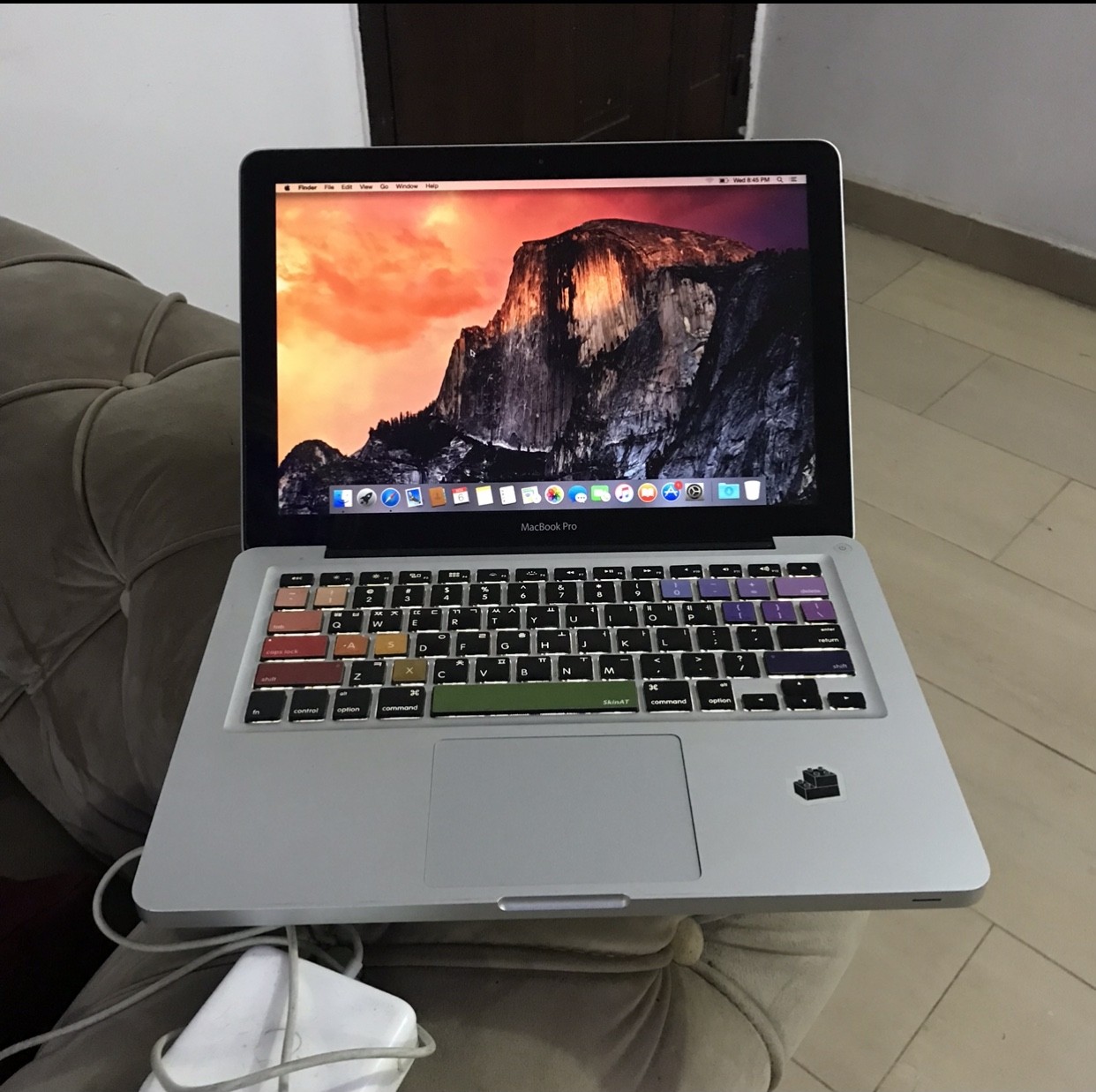 V.Clean 8Gb Ram, 500Gb Hdd, Corei5, 2-3Hours Ba3 Life, Keypad Light, MacBook Pro 2010 For-Sale