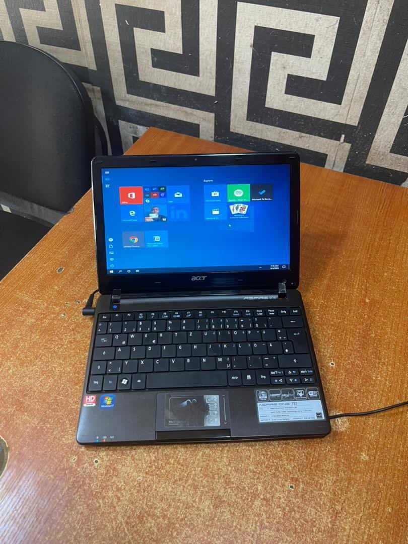 V.Clean 4Gb Ram, 320Gb Hdd, 2Hours ba3 Life, Acer Mini Laptop For-Sale