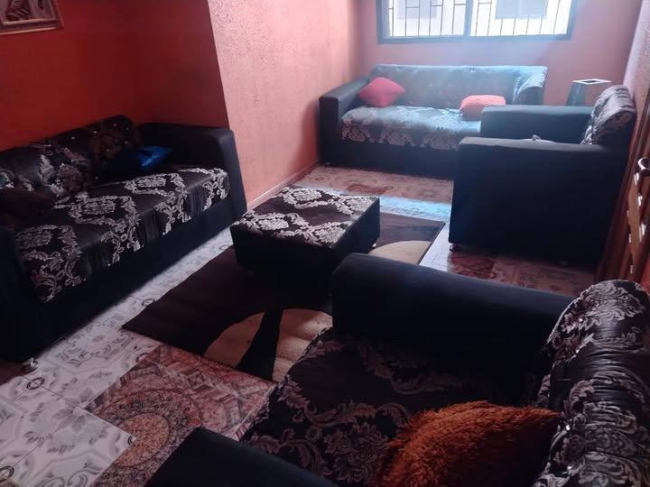 Very Clean 8 Sitter Throw Pillows, Centre Rug [ Product Code >> 0223 ]