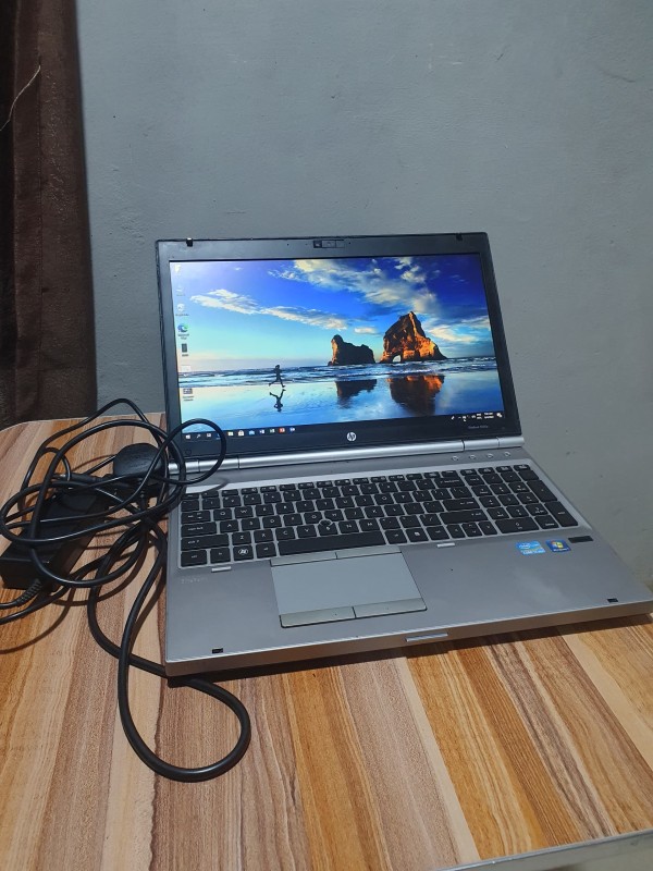 ❌️SOLD-OUT ... AWOOF UK USED HP ELITEBOOK 8560P INTEL COREI7 PROCESSOR 8GB RAM 750GB HDD