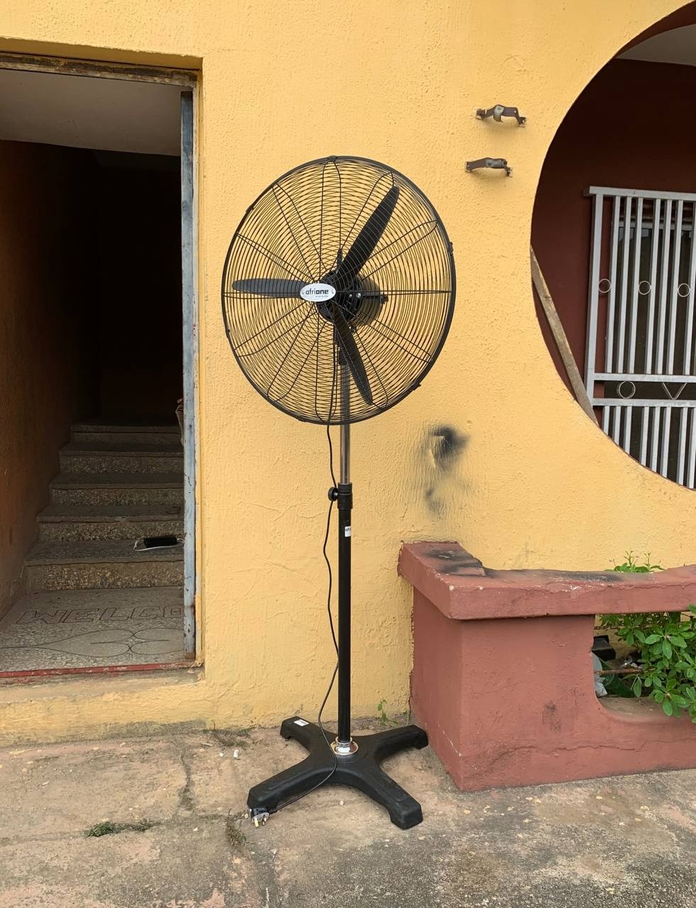 V.Clean 1Week Used Afrione 26Inches Industrial Fan For-Sale