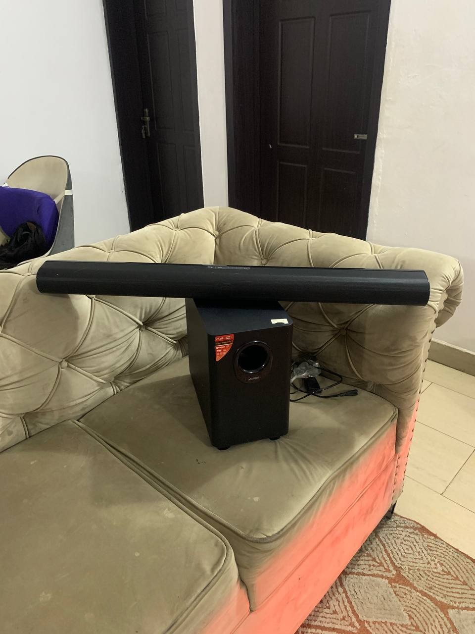 V.Clean F&D HT330 Bluetooth Soundbar + Subwoofer - Black For-Sale
