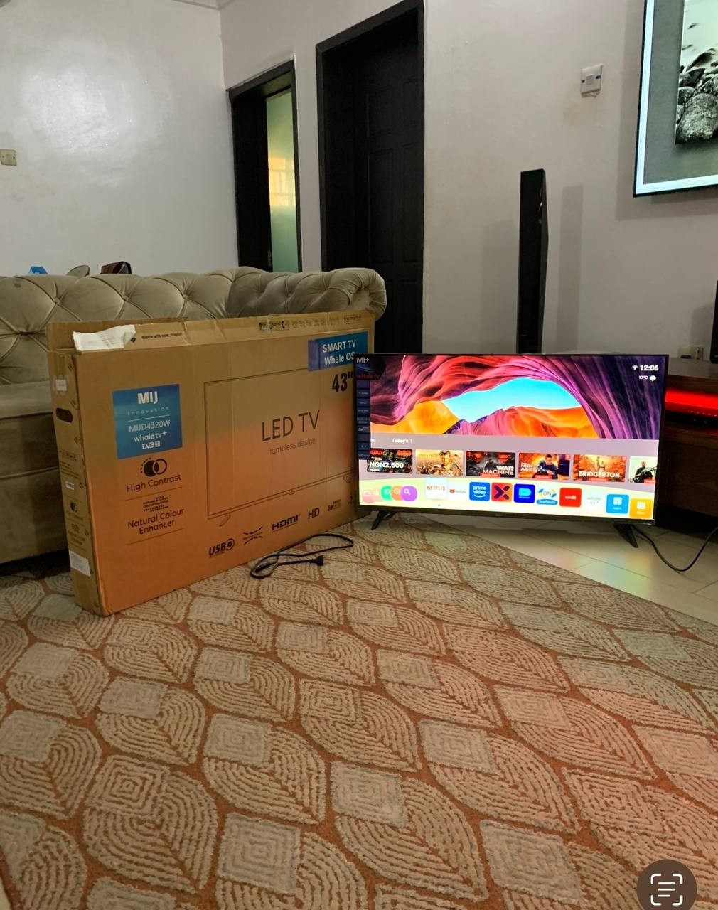 ❌❌SOLD-OUT❌❌ V.Clean 1Month Used Mi+ (MiJ) 43 Inches Frameless Smart FHD LED TV (MIJD4320A) For-Sale