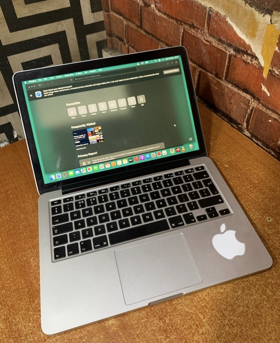 V.Clean 8Gb Ram, 128Gb Ssd, Corei5, keyboard light, 2013 MacBook Pro Laptop For-Sale [ Product Code >> 0183 ]