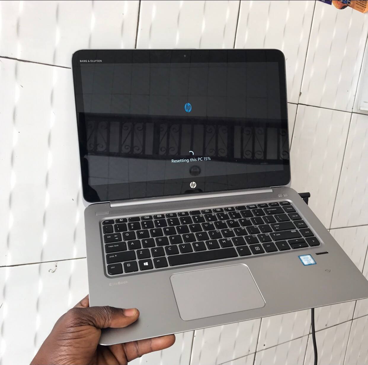 ❌️SOLD-OUT ... V.Clean 8Gb Ram, 256Gb Ssd, Corei5, Touch Screen, Keyboard Light, Hp Elitebook 1040G3 Laptop