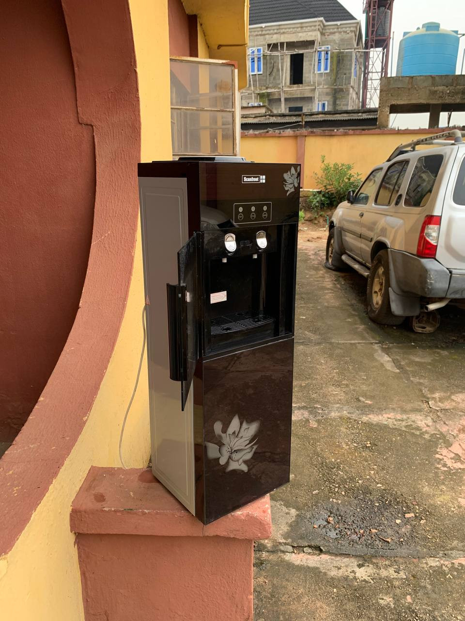 V.Clean 2Months Used Scanfrost Hot and Cold Water Dispenser With 2 Taps & Refrigerator (SFWTDI14002) For-Sale