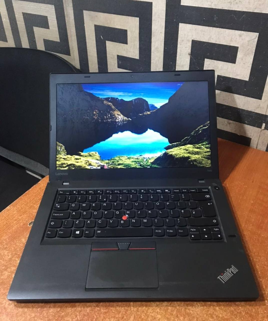 Clean 4Gb Ram, 320Gb Hdd, Corei7, Keypad Light, Lenovo T460 Laptop For-Sale