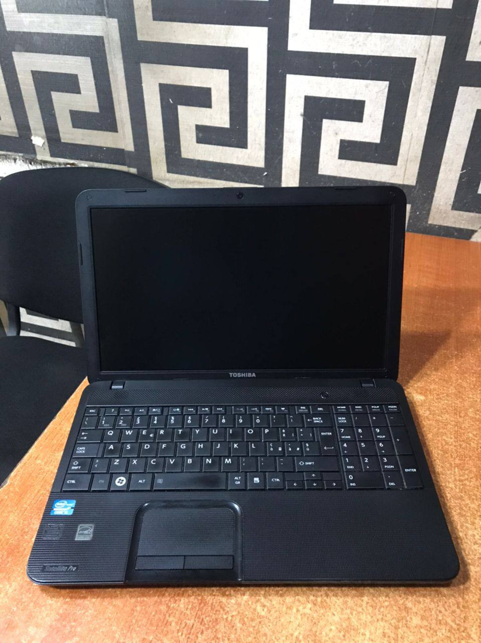 V.Clean 4Gb Ram, 500Gb Hdd, 2-3 Hours Ba3 Life, Corei3, Toshiba Satellite Laptop For-Sale