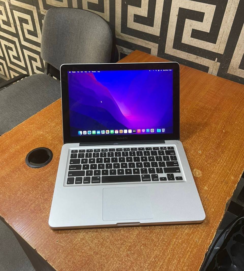 Clean 8Gb Ram, 128Gb SSD, Corei5, KeyPad Light, MacBook Pro 2012 Laptop For-Sale