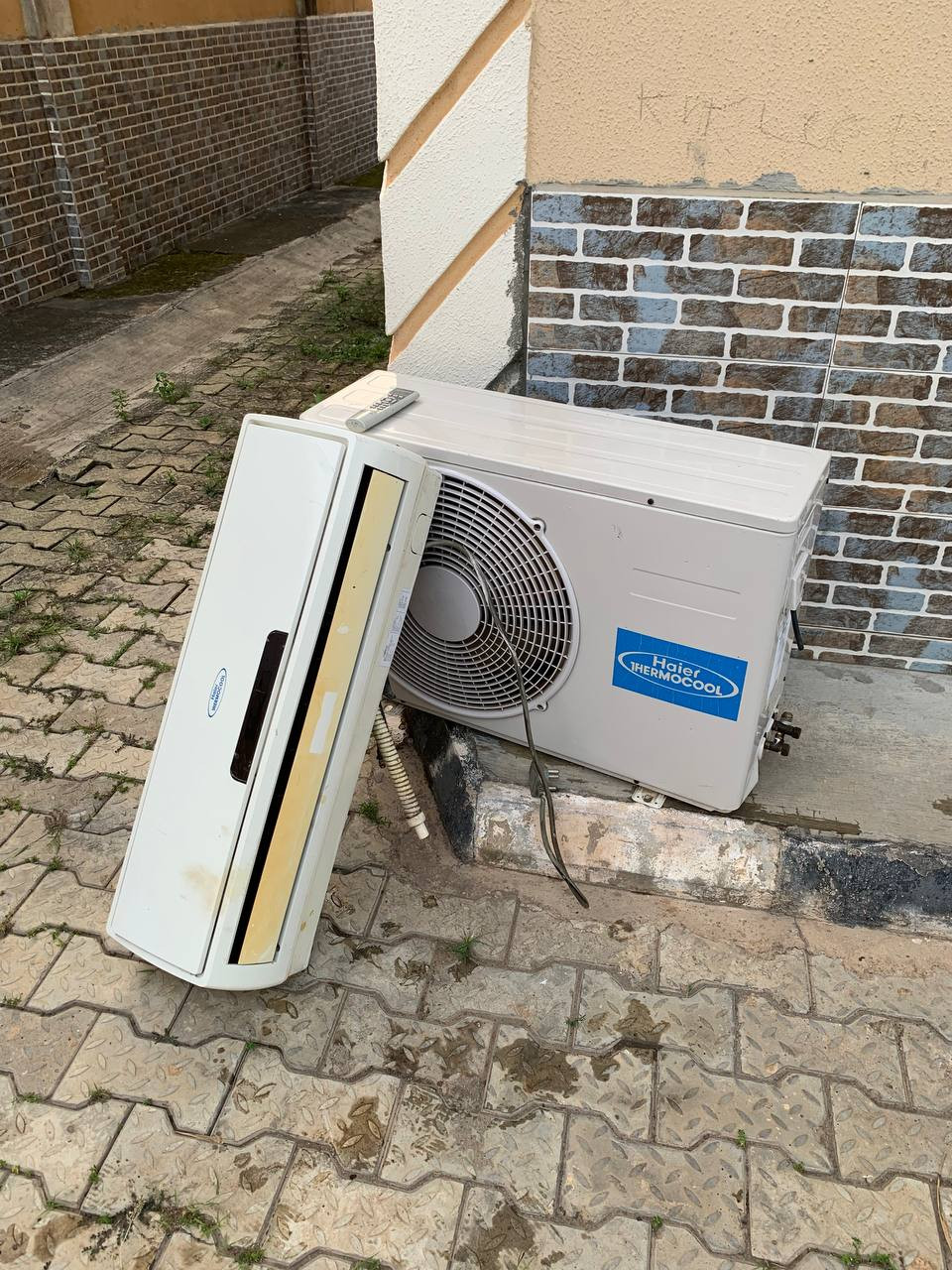 V.Clean, 1.5Hp Haier Thermocool Air-Conditioner With Already Filled Up Gas For-Sale