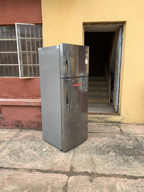 V.Clean Elegant Double Door 308 Litters LG Inverter Refrigerator For-Sale [ Product Code >> 0743 ]
