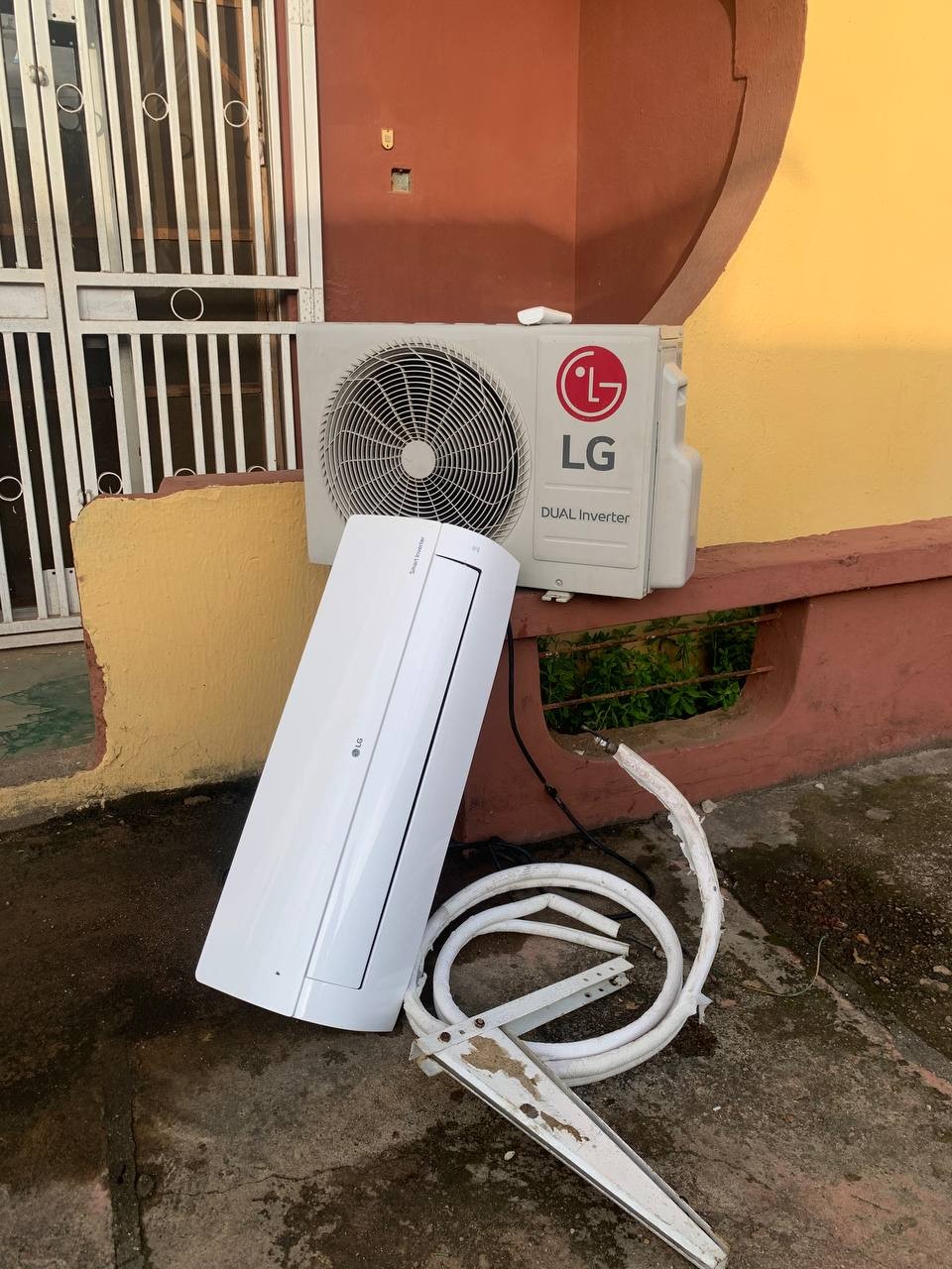 ❌❌SOLD-OUT❌❌...V.Clean 1.5Hp Dual Inverter Air-Conditioner With Kit, Already Filled Gas For-Sale