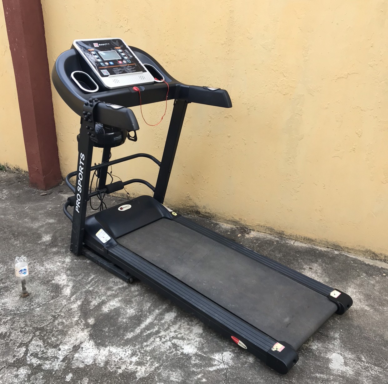 ❌❌SOLD-OUT❌❌ V.Clean 2.5Hp Pro Sport bodyfit treadmill With Massager & 3.2 Inches LCD Screen For-Sale