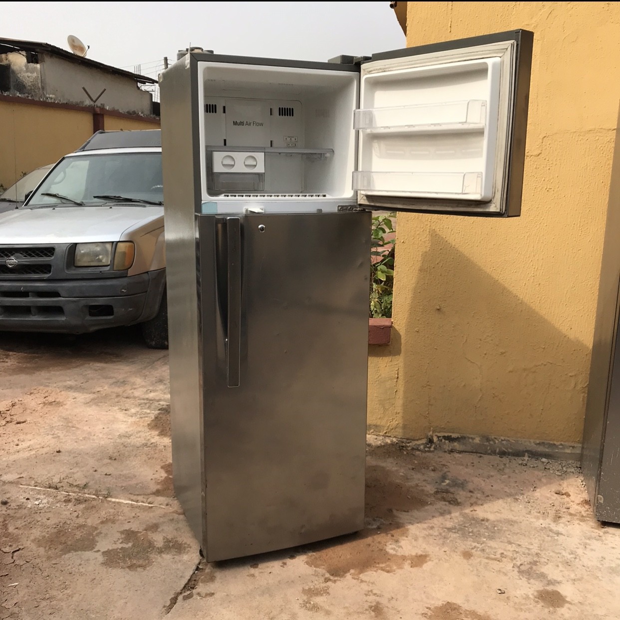 ❌❌SOLD-OUT❌❌ ... Clean LG Double Door Top Freezer inverter Refrigerator GL-C322RLBN 308L For-Sale