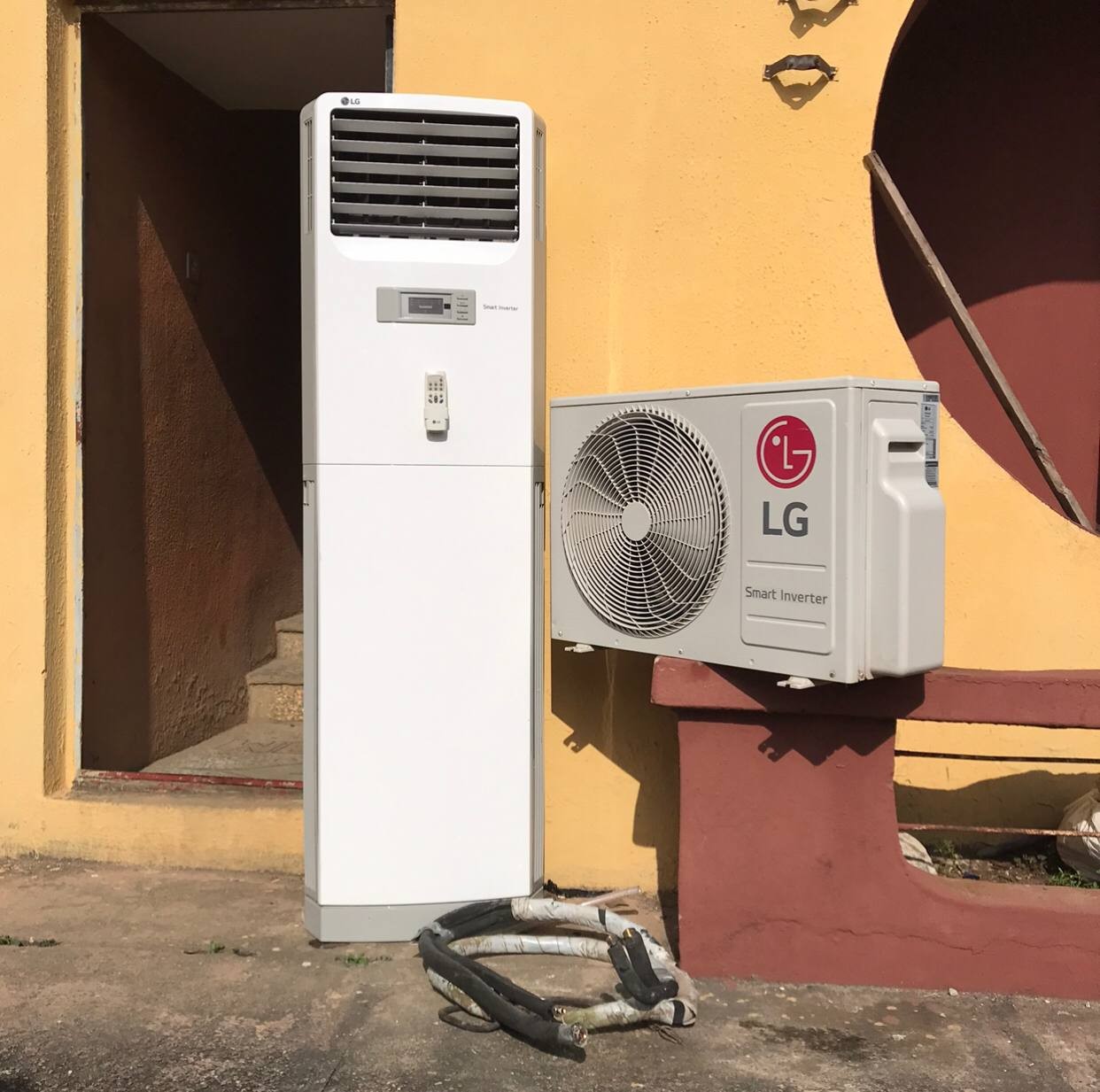 ❌️SOLD-OUT ... LG Floor Standing AC 2.0HP Inverter with Full Gass and Kit