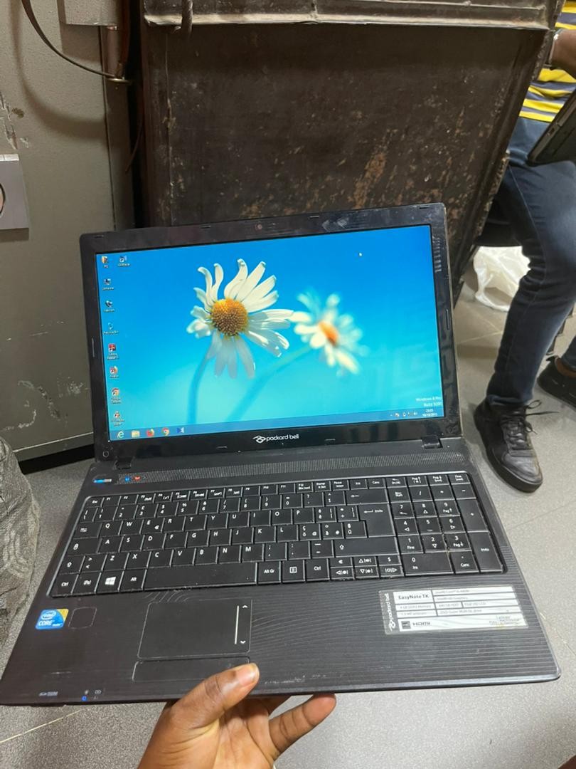 V.Clean 4Gb Ram, 500Gb Hdd, Core i5, Acer Packard Bell Laptop For-Sale