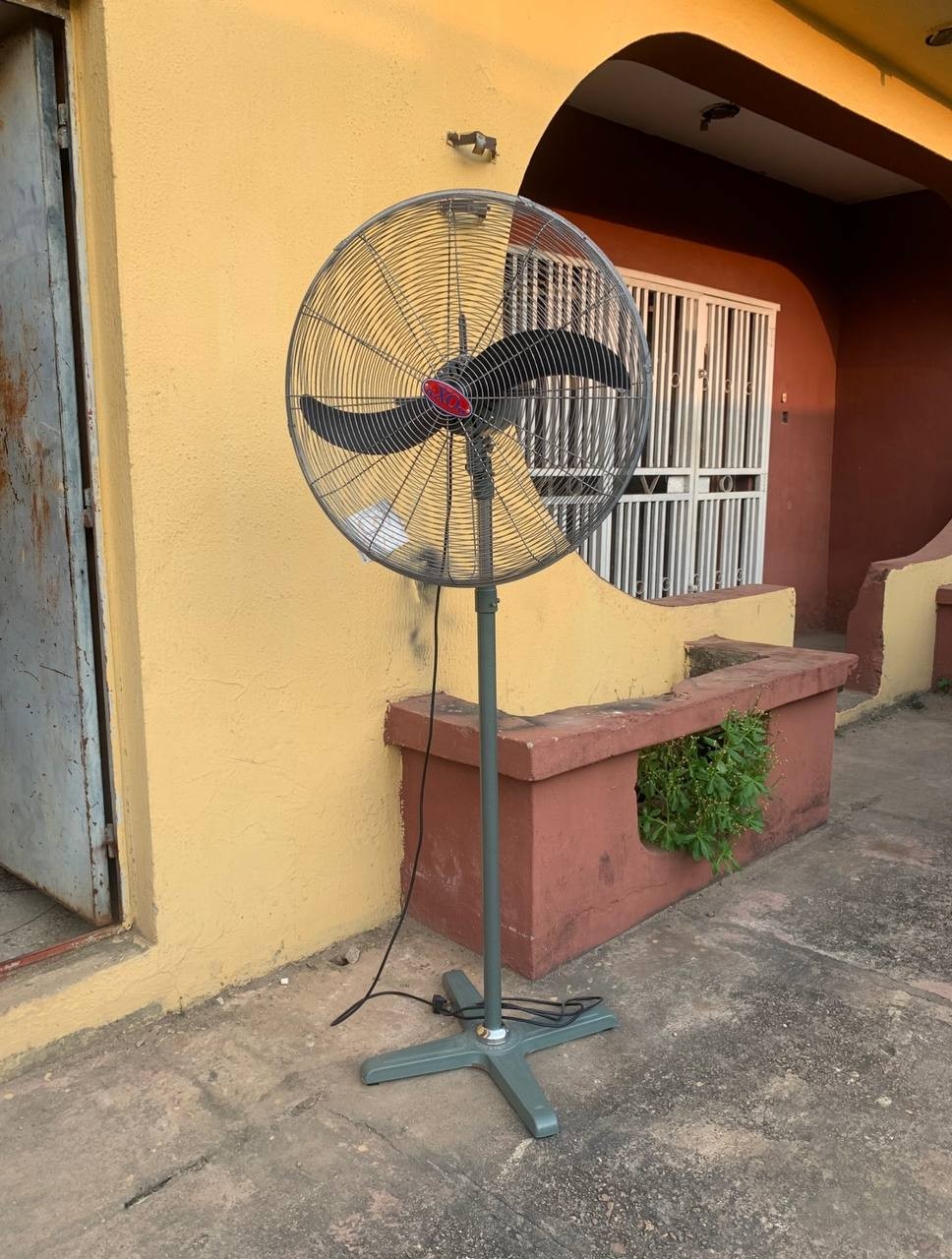 V.Clean, 26Inches, Industrial Ox Standing Fan For-Sale
