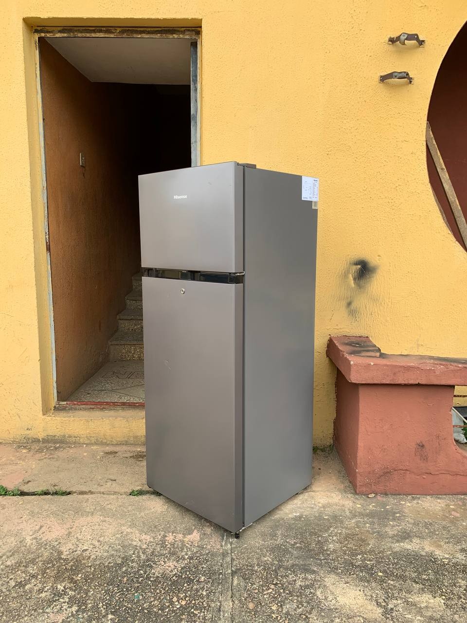 V.Clean Hisense 205 Liters Double Door Refrigerator | REF 205 DR For-Sale