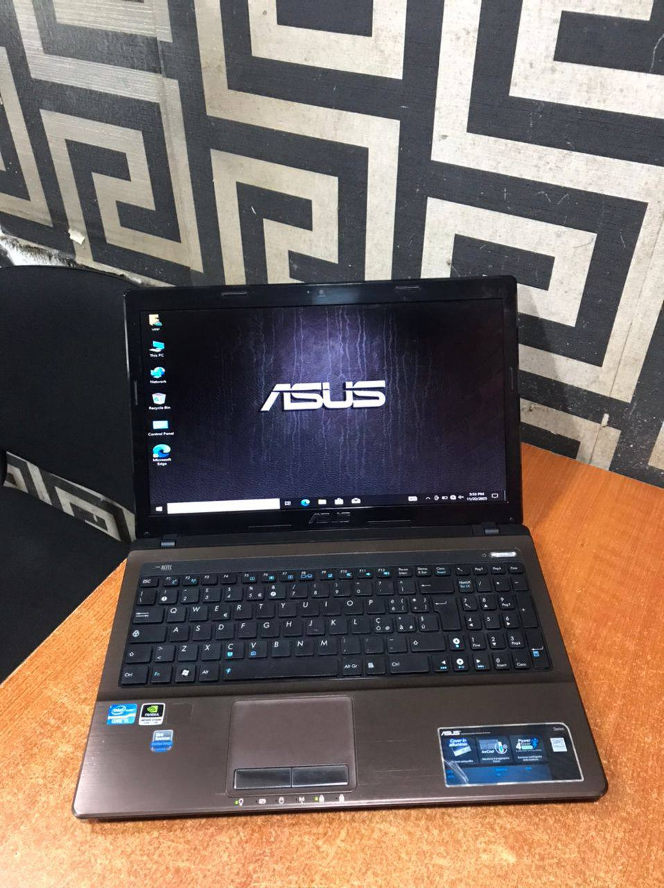 V.Clean 4Gb Ram, 320Gb Hdd, Corei5, 2-3Hours Ba3 Life, Asus Laptop For-Sale